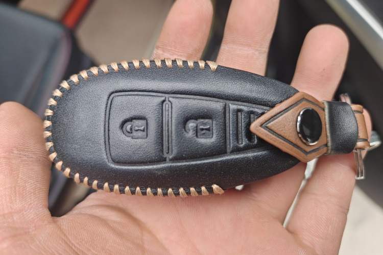 Used Suzuki S-Cross 2015 1.6L CVT Two-Wheel Drive Elite Version Vehicle Key