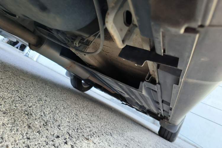 Used Suzuki S-Cross 2015 1.6L CVT Two-Wheel Drive Entry-Level Trim Chassis Rear Right