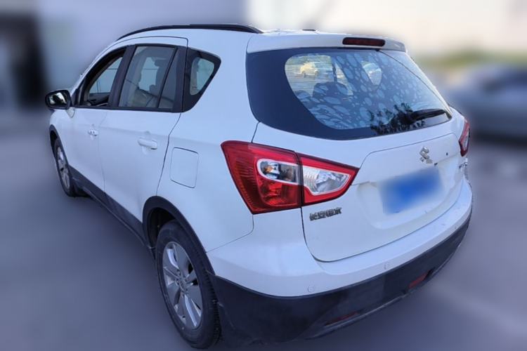 Used Suzuki S-Cross 2015 1.6L CVT Two-Wheel Drive Entry-Level Trim Rear Left 45 Deg
