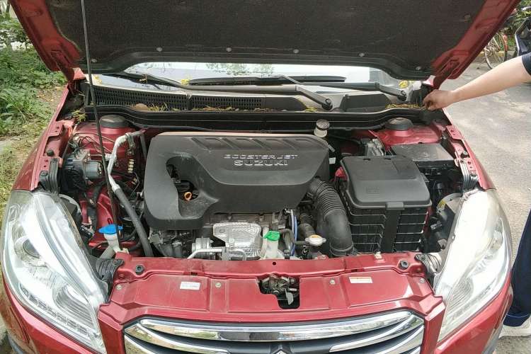 Used Suzuki S-Cross 2015 1.4T Automatic Two-Wheel Drive Prestige Model Engine Bay