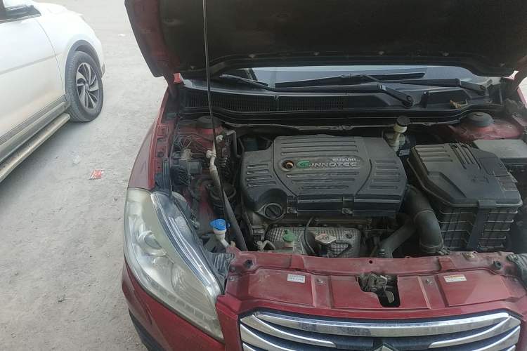 Used Suzuki S-Cross 2015 1.6L CVT Two-Wheel Drive Elite Version Engine Bay Right