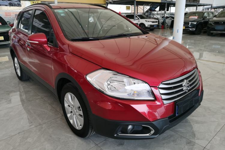 Used Suzuki S-Cross 2015 1.6L CVT Two-Wheel Drive Entry-Level Trim Exterior 2