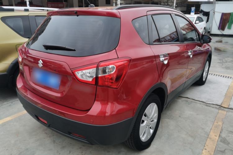 Used Suzuki S-Cross 2015 1.6L CVT Two-Wheel Drive Entry-Level Trim Exterior 5