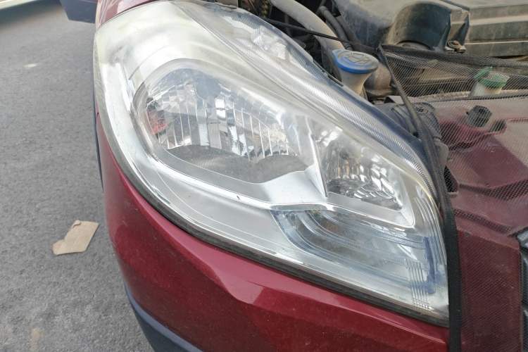 Used Suzuki S-Cross 2015 1.6L Manual Two-Wheel Drive Entry Model Exterior 6