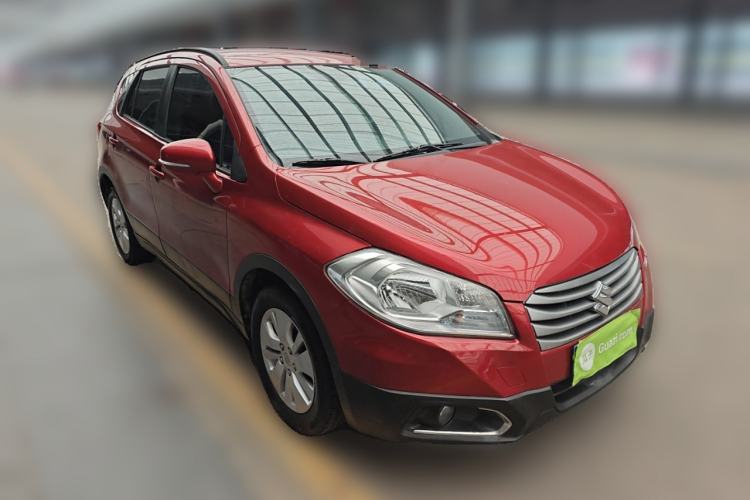 Used Suzuki S-Cross 2015 1.6L Manual Two-Wheel Drive Entry Model Front Right 45 Deg