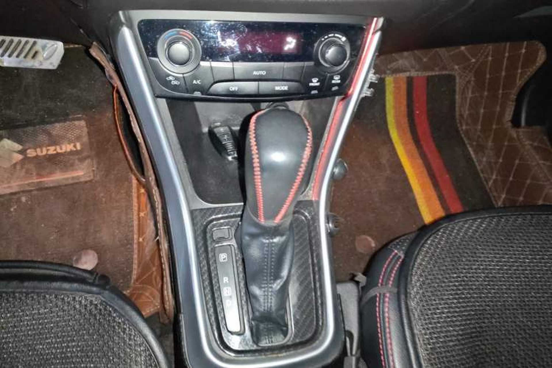 Used Suzuki S-Cross 2015 1.4T Automatic Two-Wheel Drive Prestige Model Gear Lever