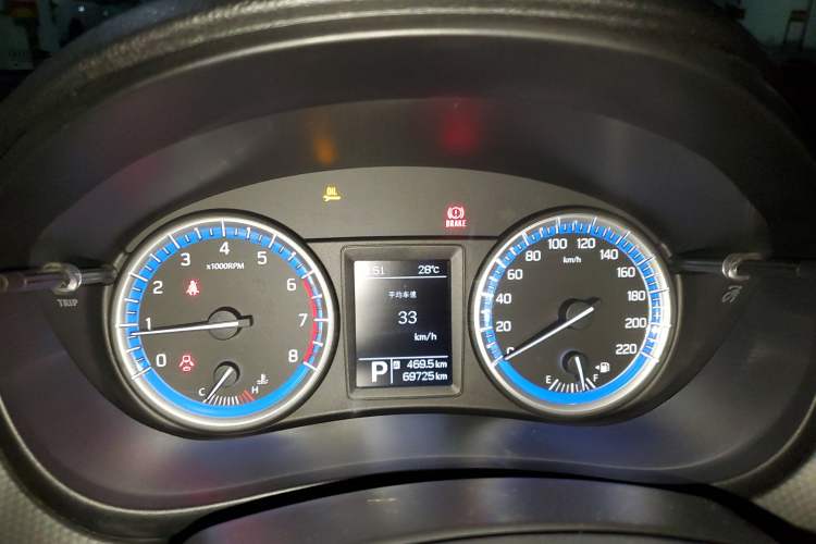 Used Suzuki S-Cross 2015 1.6L CVT Two-Wheel Drive Elite Version Instrument Cluster
