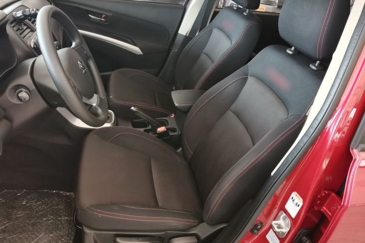 Used Suzuki S-Cross 2015 1.6L CVT Two-Wheel Drive Entry-Level Trim Left Front Seat