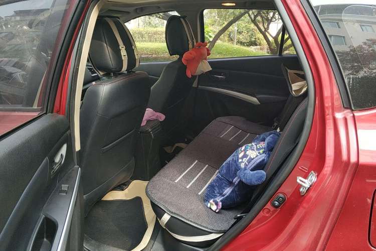 Used Suzuki S-Cross 2015 1.4T Automatic Two-Wheel Drive Prestige Model Left Rear Seat