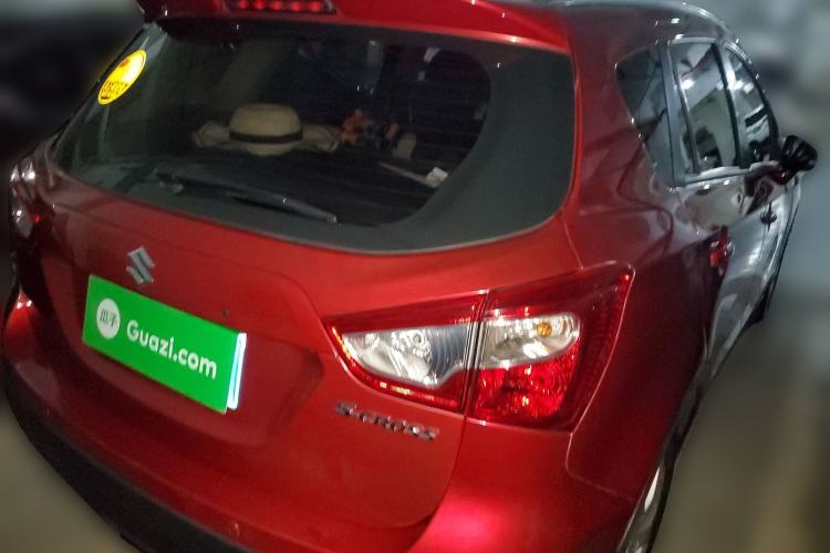 Used Suzuki S-Cross 2015 1.6L CVT Two-Wheel Drive Elite Version Rear Right 45 Deg