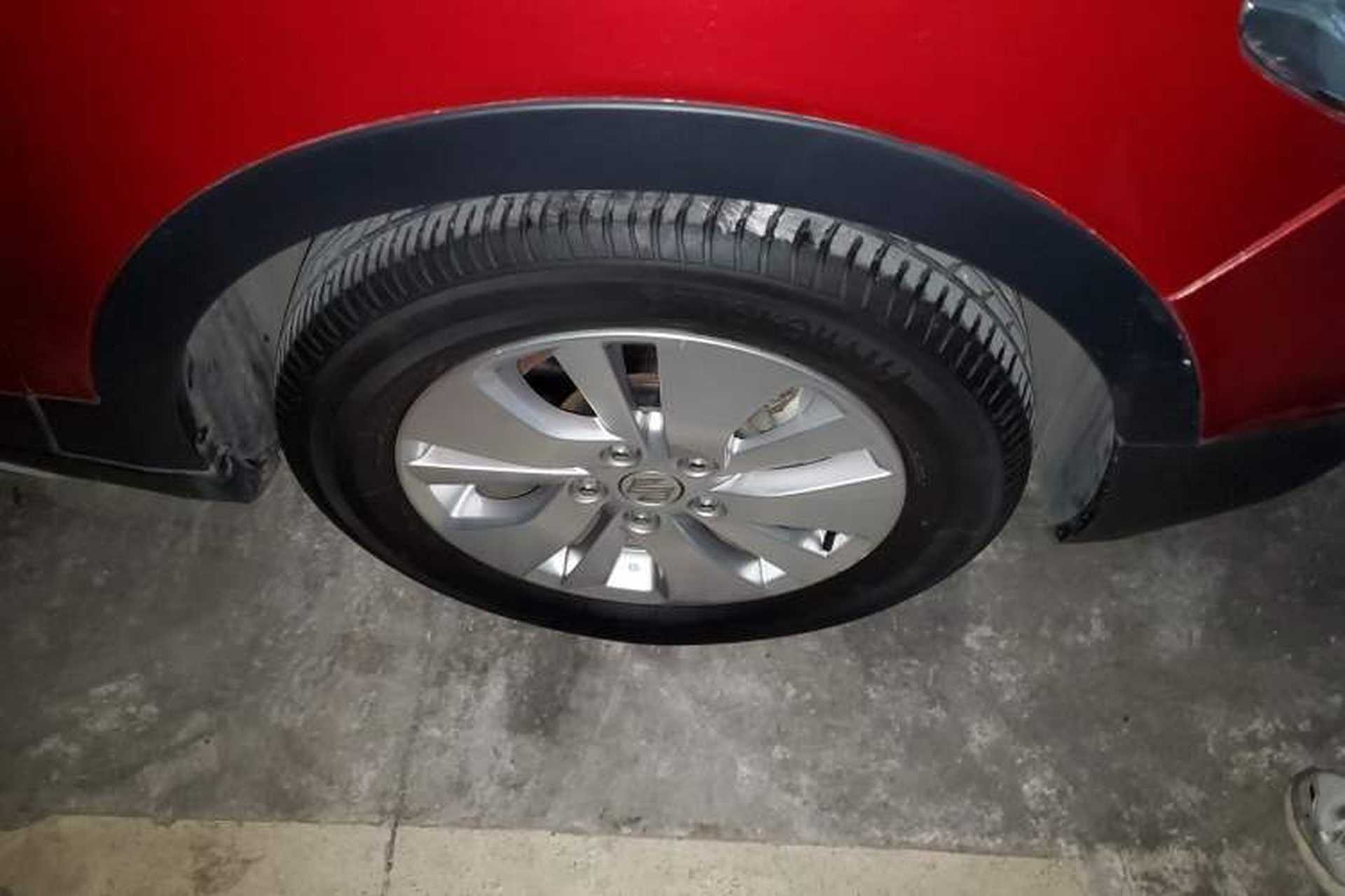 Used Suzuki S-Cross 2015 1.6L CVT Two-Wheel Drive Elite Version Right Front Wheel Hub