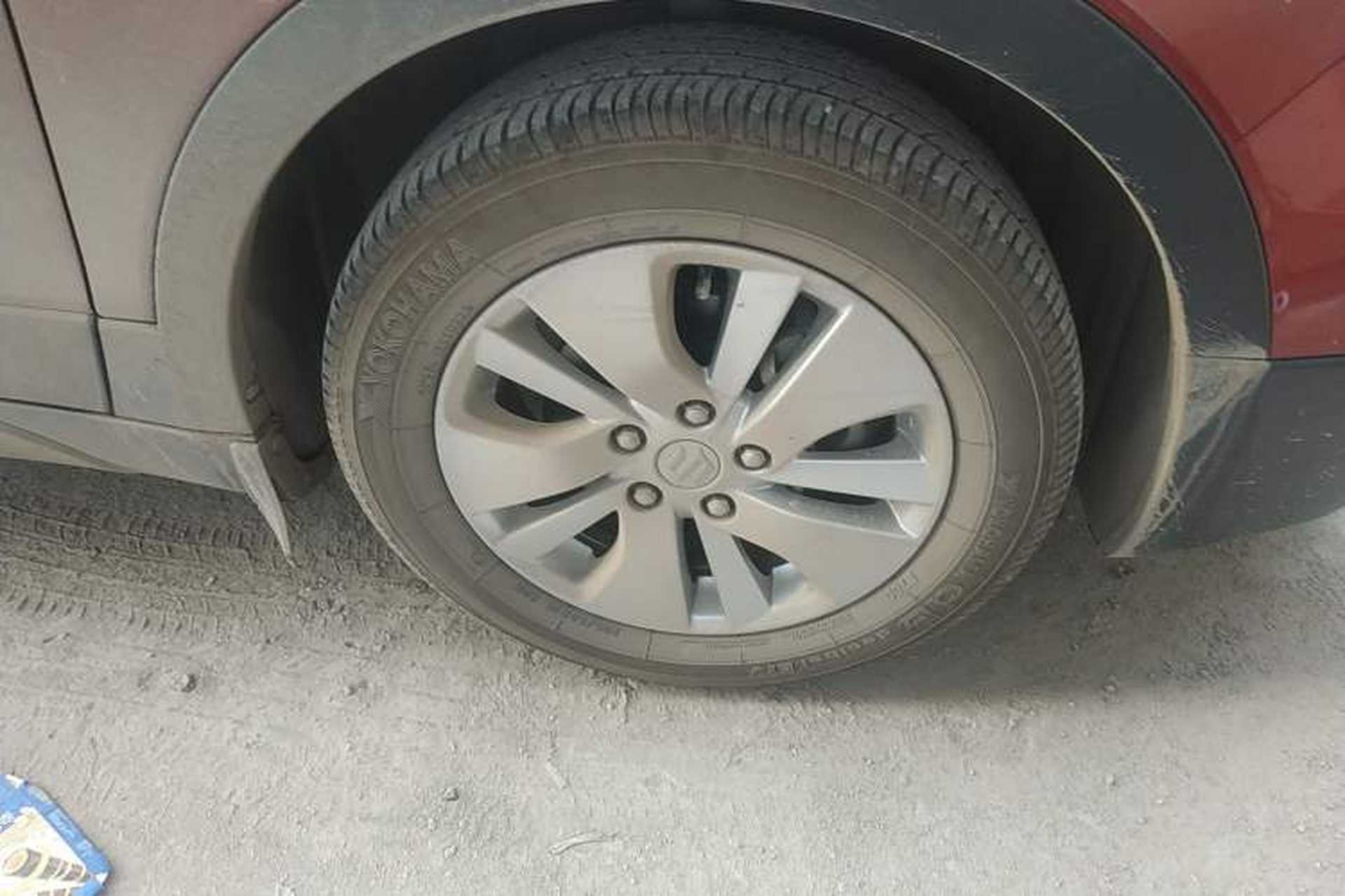 Used Suzuki S-Cross 2015 1.6L CVT Two-Wheel Drive Elite Version Right Front Wheel Hub