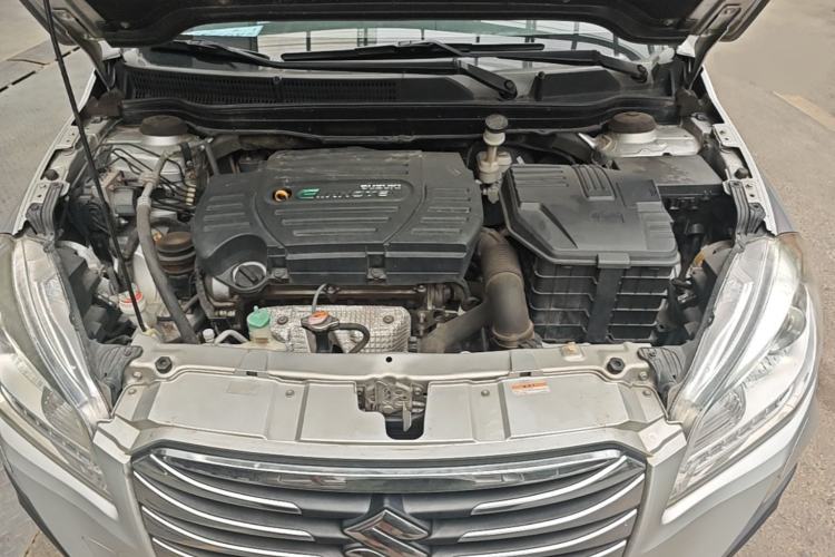 Used Suzuki S-Cross 2015 1.6L CVT Four-Wheel Drive Elite Model Engine Bay