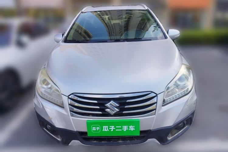 Used Suzuki S-Cross 2015 1.6L CVT Two-Wheel Drive Elite Version Front