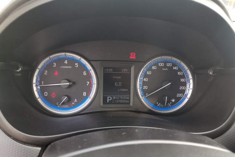 Used Suzuki S-Cross 2015 1.6L CVT Two-Wheel Drive Entry-Level Trim Instrument Cluster