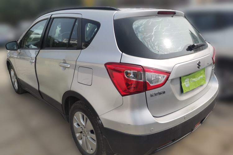 Used Suzuki S-Cross 2015 1.6L CVT Two-Wheel Drive Entry-Level Trim Rear Left 45 Deg