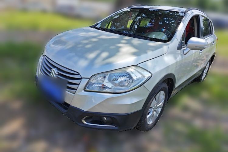 Used Suzuki S-Cross 2015 1.6L CVT Two-Wheel Drive Entry-Level Trim Guazi used car, China used car export, Used car for sale, Used  cars, Cheapest cars for sale