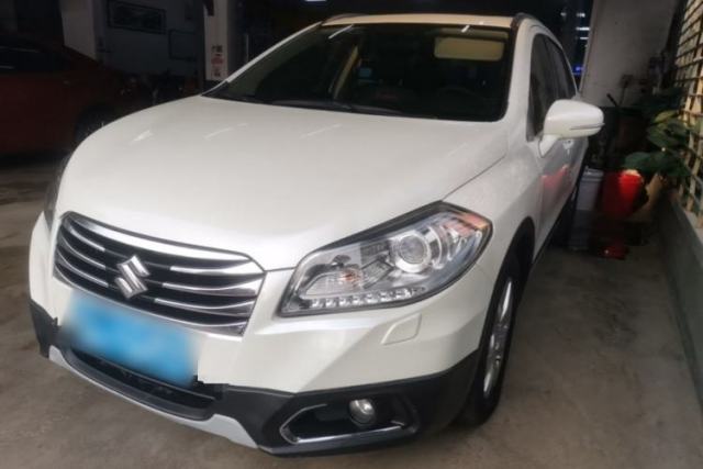 Used Suzuki S-Cross 2015 1.6L CVT Two-Wheel Drive Elite Version