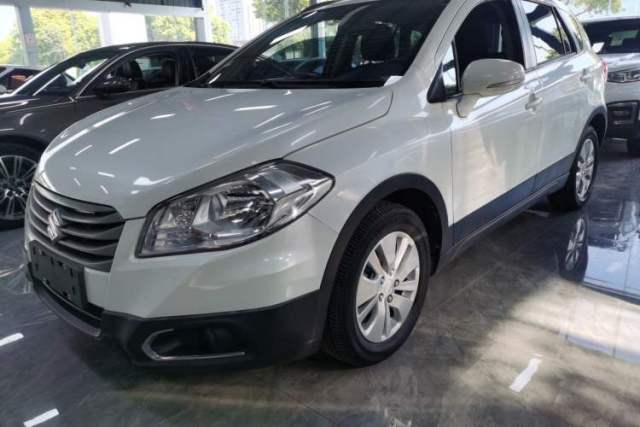 Used Suzuki S-Cross 2015 1.6L CVT Two-Wheel Drive Entry-Level Trim