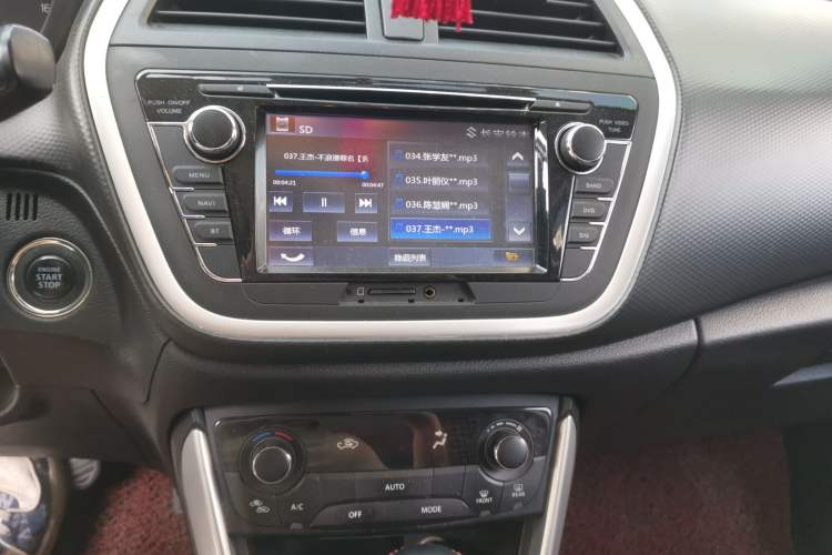 Used Suzuki S-Cross 2015 1.6L CVT Four-Wheel Drive Elite Model Audio And AC Panel