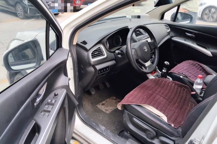 Used Suzuki S-Cross 2015 1.4T Manual Two-Wheel Drive Prestige Model Driver Seat