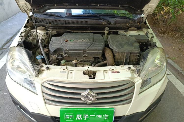 Used Suzuki S-Cross 2015 1.6L Manual Two-Wheel Drive Entry Model Engine Bay