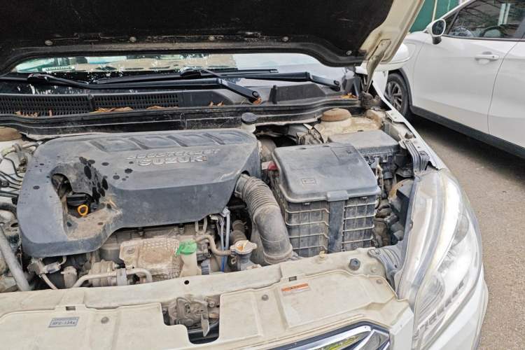 Used Suzuki S-Cross 2015 1.4T Automatic Two-Wheel Drive Prestige Model Engine Bay Left