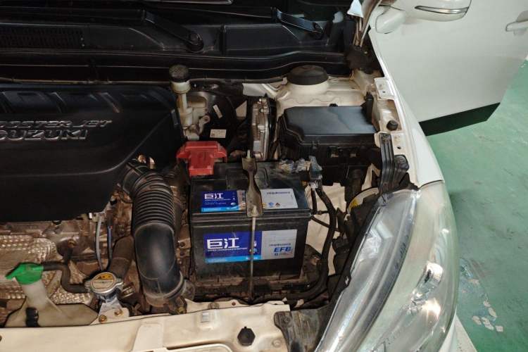 Used Suzuki S-Cross 2015 1.4T Automatic Two-Wheel Drive Prestige Model Engine Bay Left