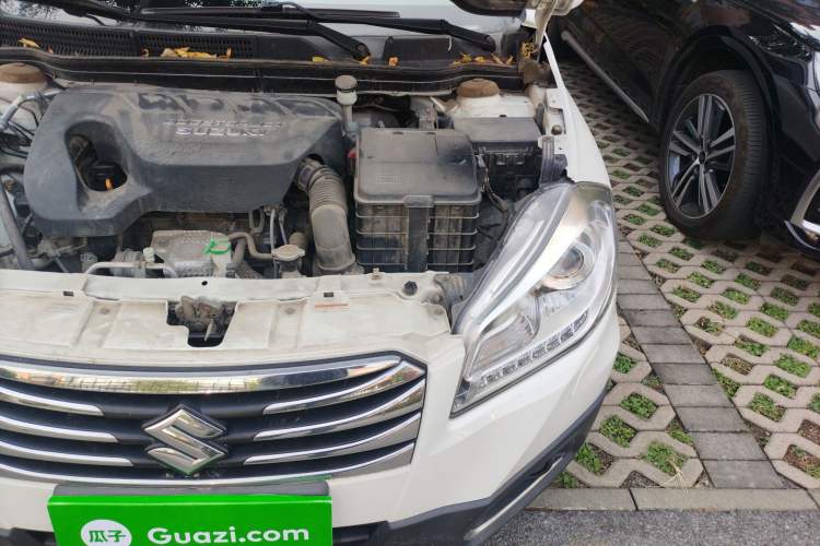 Used Suzuki S-Cross 2015 1.4T Automatic 4x4 Prestige Model Engine Bay Left