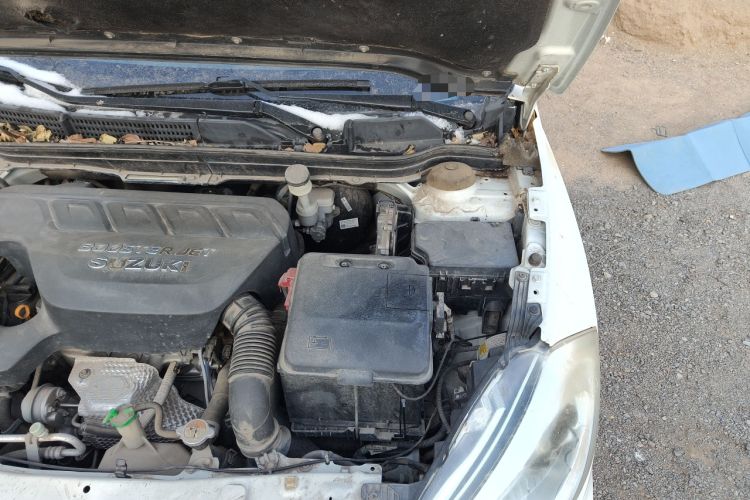 Used Suzuki S-Cross 2015 1.4T Automatic 4x4 Prestige Model Engine Bay Left