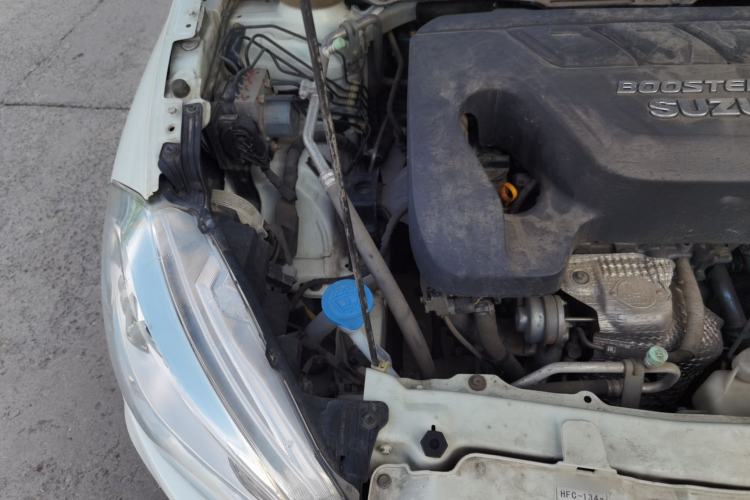 Used Suzuki S-Cross 2015 1.4T Automatic Two-Wheel Drive Prestige Model Engine Bay Right