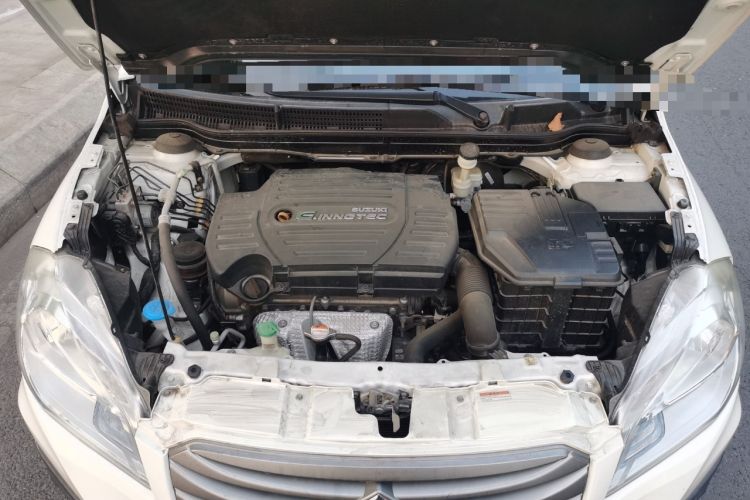 Used Suzuki S-Cross 2015 1.6L CVT Two-Wheel Drive Entry-Level Trim Engine Bay