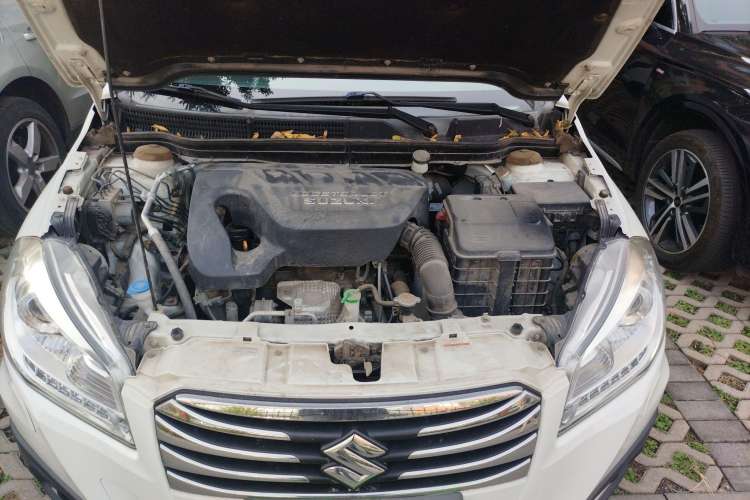 Used Suzuki S-Cross 2015 1.4T Automatic 4x4 Prestige Model Engine Bay