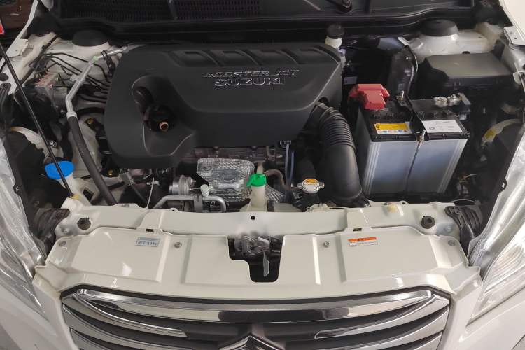 Used Suzuki S-Cross 2015 1.4T Manual Two-Wheel Drive Prestige Model Engine Bay