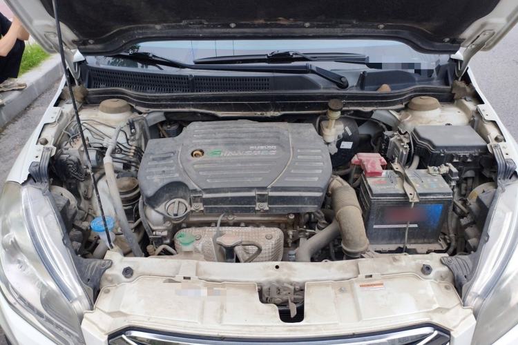 Used Suzuki S-Cross 2015 1.6L CVT Two-Wheel Drive Elite Version Engine Bay