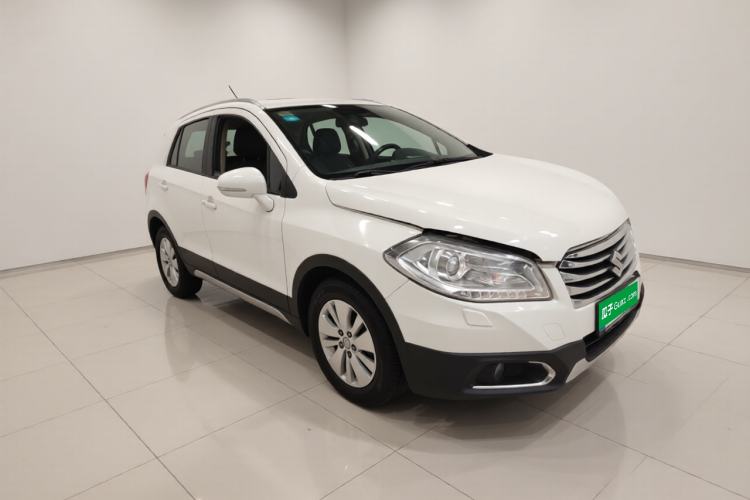 Used Suzuki S-Cross 2015 1.6L CVT Two-Wheel Drive Elite Version Exterior 2