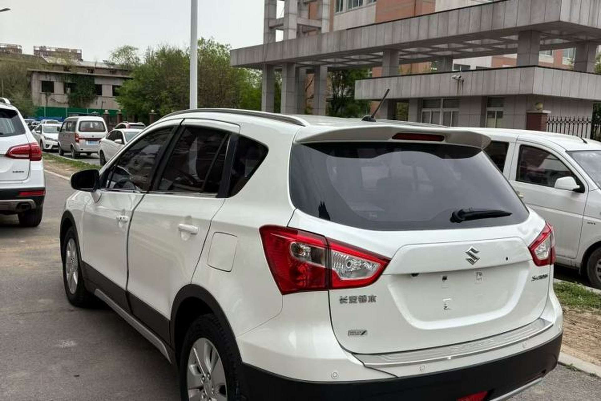 Used Suzuki S-Cross 2015 1.6L Manual Two-Wheel Drive Elite Model Exterior 3