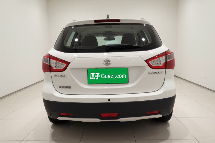 Used Suzuki S-Cross 2015 1.6L CVT Two-Wheel Drive Elite Version Exterior 4