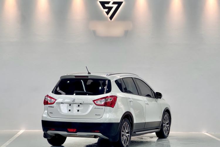 Used Suzuki S-Cross 2015 1.4T Automatic Two-Wheel Drive Prestige Model Exterior 5