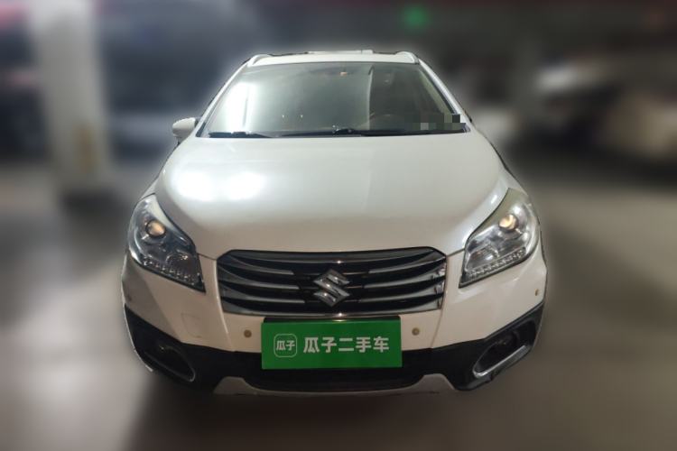 Used Suzuki S-Cross 2015 1.6L CVT Two-Wheel Drive Elite Version Front