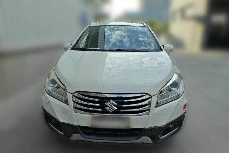 Used Suzuki S-Cross 2015 1.6L CVT Two-Wheel Drive Elite Version Front