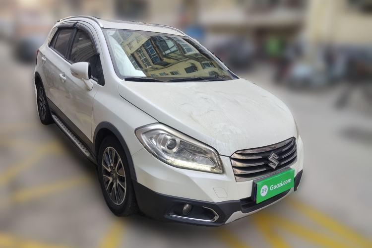 Used Suzuki S-Cross 2015 1.4T Automatic Two-Wheel Drive Prestige Model Front Right 45 Deg