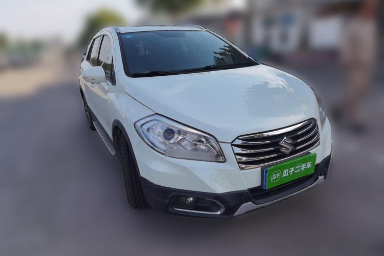 Used Suzuki S-Cross 2015 1.4T Automatic Two-Wheel Drive Prestige Model Front Right 45 Deg