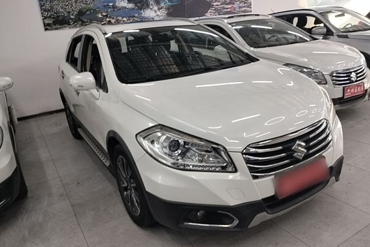 Used Suzuki S-Cross 2015 1.4T Automatic Two-Wheel Drive Prestige Model Front Right 45 Deg