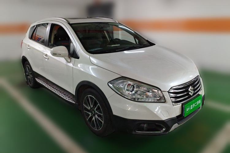 Used Suzuki S-Cross 2015 1.4T Automatic Two-Wheel Drive Prestige Model Front Right 45 Deg