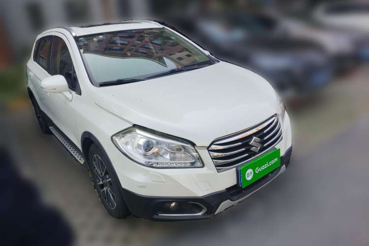 Used Suzuki S-Cross 2015 1.4T Automatic 4x4 Prestige Model Front Right 45 Deg