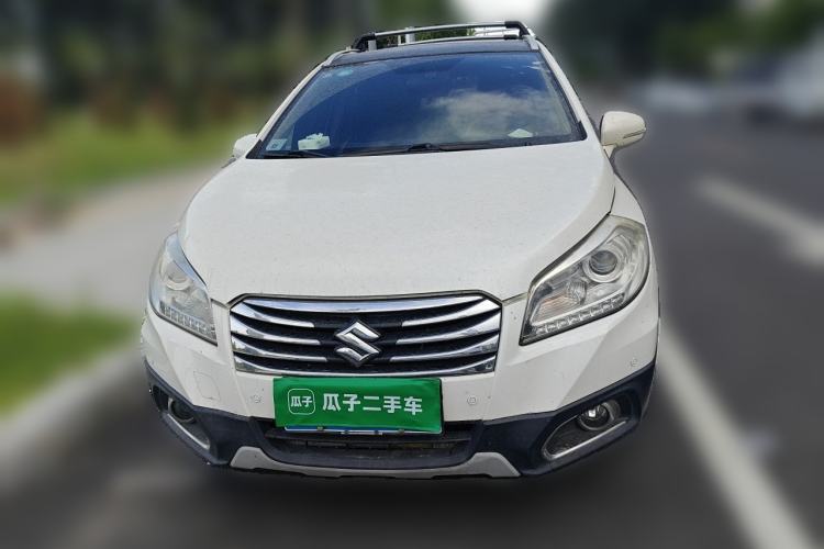 Used Suzuki S-Cross 2015 1.6L CVT Two-Wheel Drive Elite Version Front