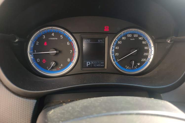 Used Suzuki S-Cross 2015 1.6L CVT Two-Wheel Drive Elite Version Instrument Cluster
