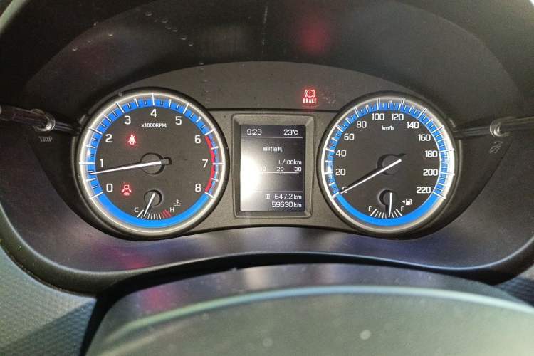 Used Suzuki S-Cross 2015 1.6L Manual Two-Wheel Drive Entry Model Instrument Cluster
