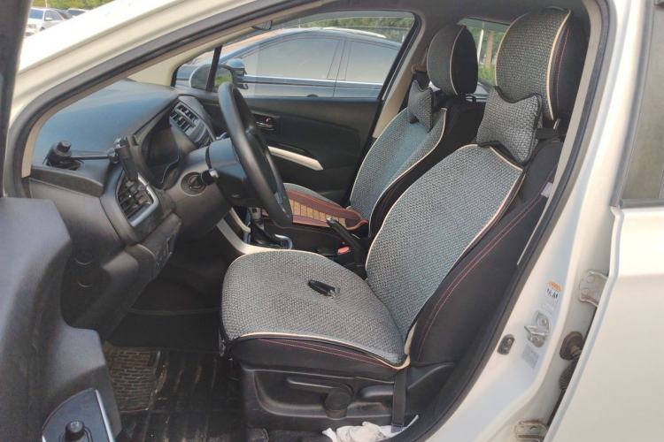 Used Suzuki S-Cross 2015 1.6L CVT Two-Wheel Drive Entry-Level Trim Left Front Seat